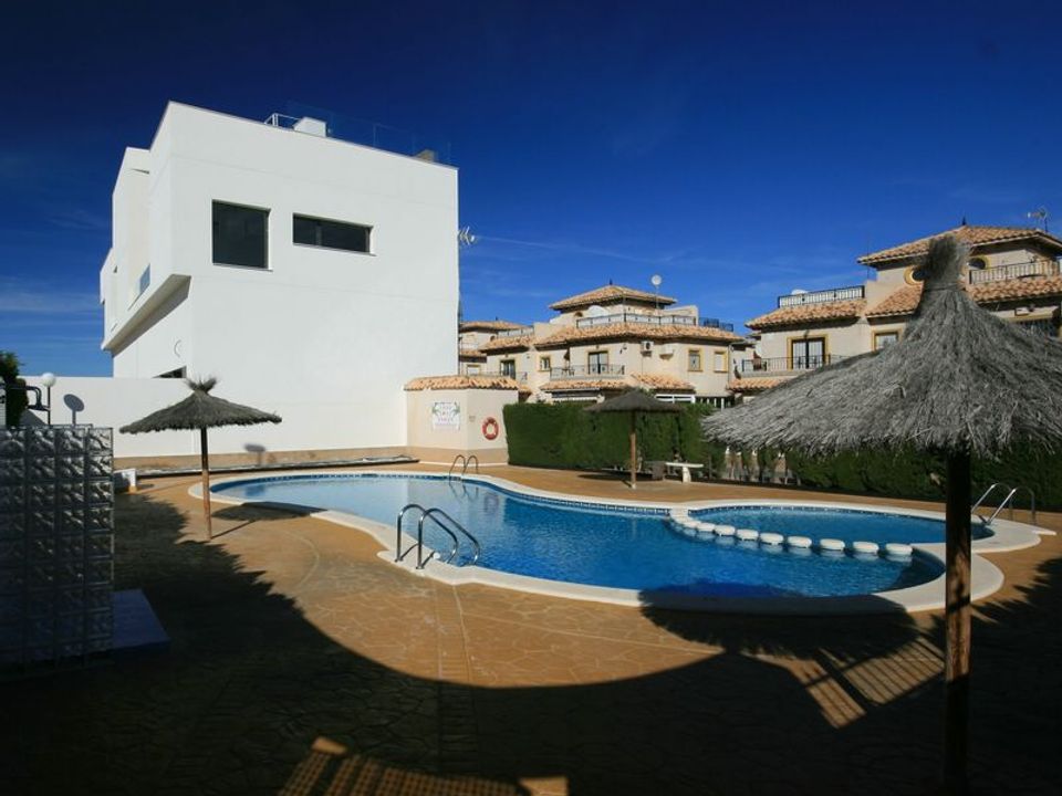 Town house for sale in Cabo Roig € 139,950 Ref 6922395